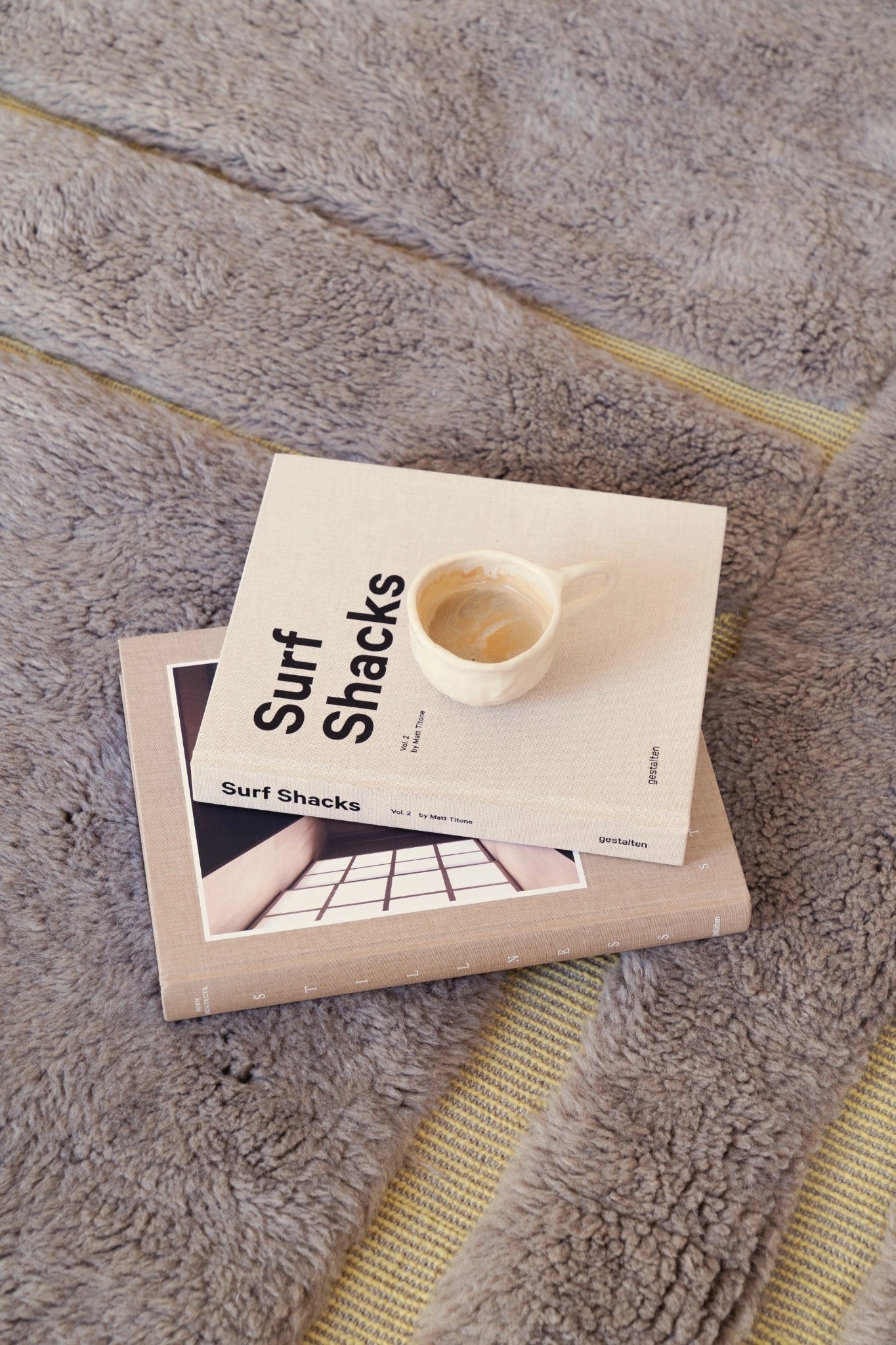 kanela-berber-rugs-desertdrift-books